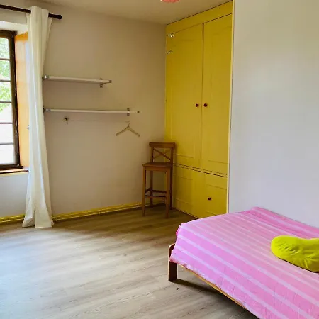 Séjour chez l'habitant D'hôte Du Petit Vey à *